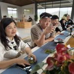 秦嶺茶鄉牽兩岸 陝西商南後灣景區茶旅融合結碩果  兩岸茶香牽情誼 以茶會友 華僑走到哪裡茶香飄向哪裡